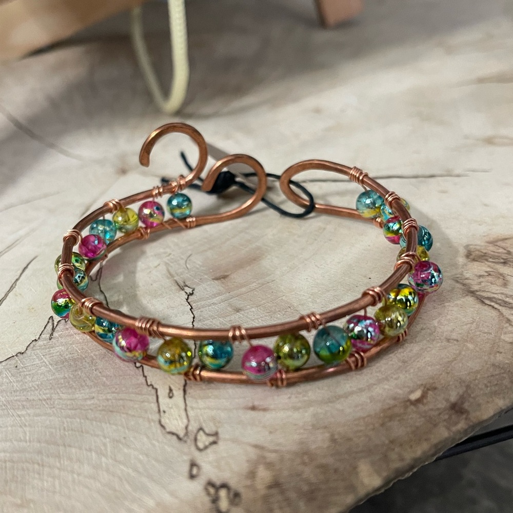 Handmade copper beaded bracelet